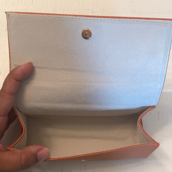 Tory Burch Sunglasses Case & Bag😎 - Picture 7 of 8